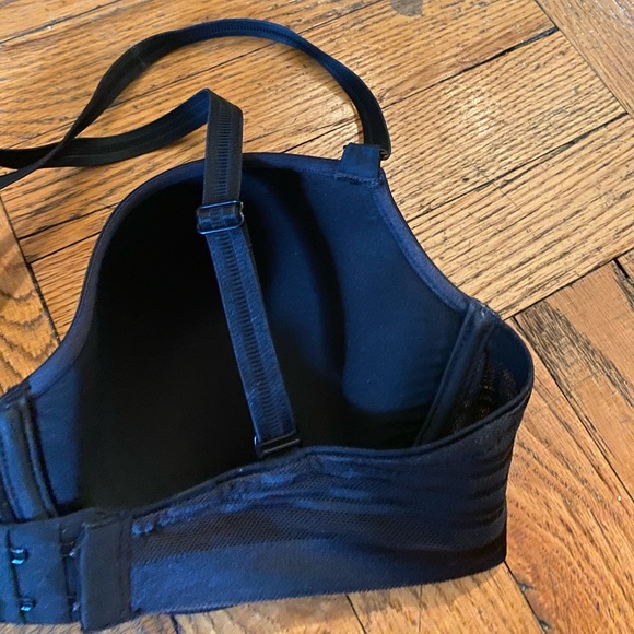 Chantelle Black Adjustable Strap Bra Size 32F - Picture 5 of 6